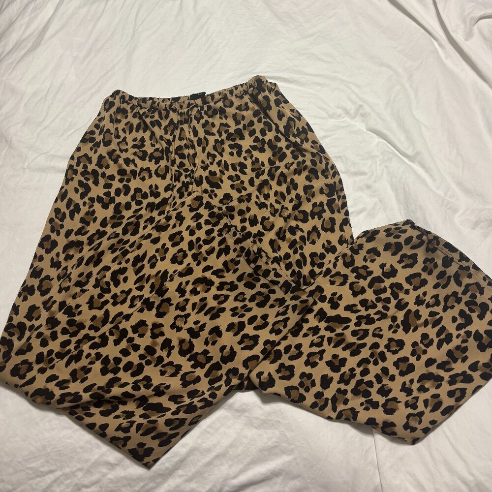 5/$25 💐 | Pacsun Satin Cheetah Pajama pants